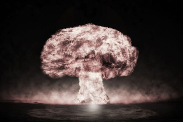 Karşılıklı Mutlak İmha- Mutually Assured Destruction (MAD) Doktrini